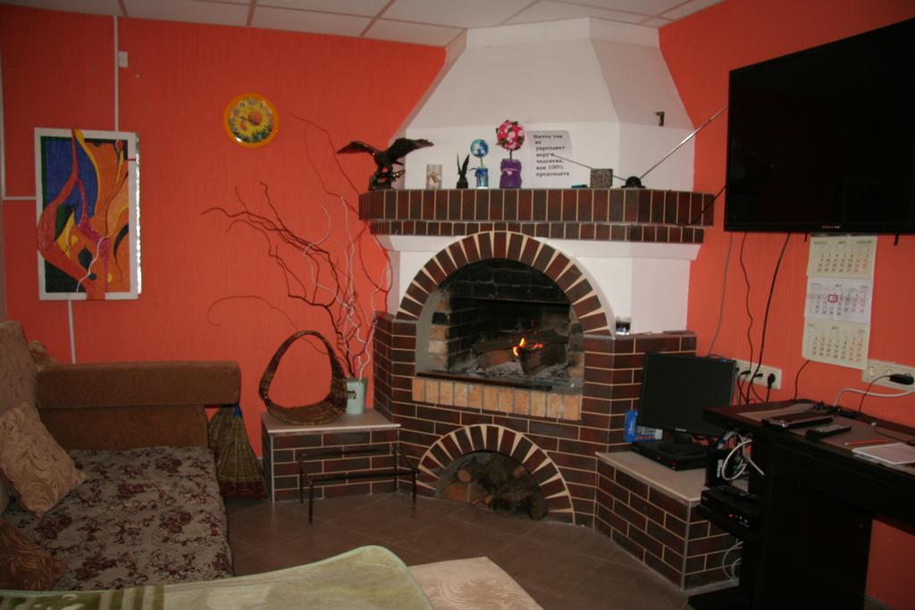 גומל Hostel Geo מראה חיצוני תמונה