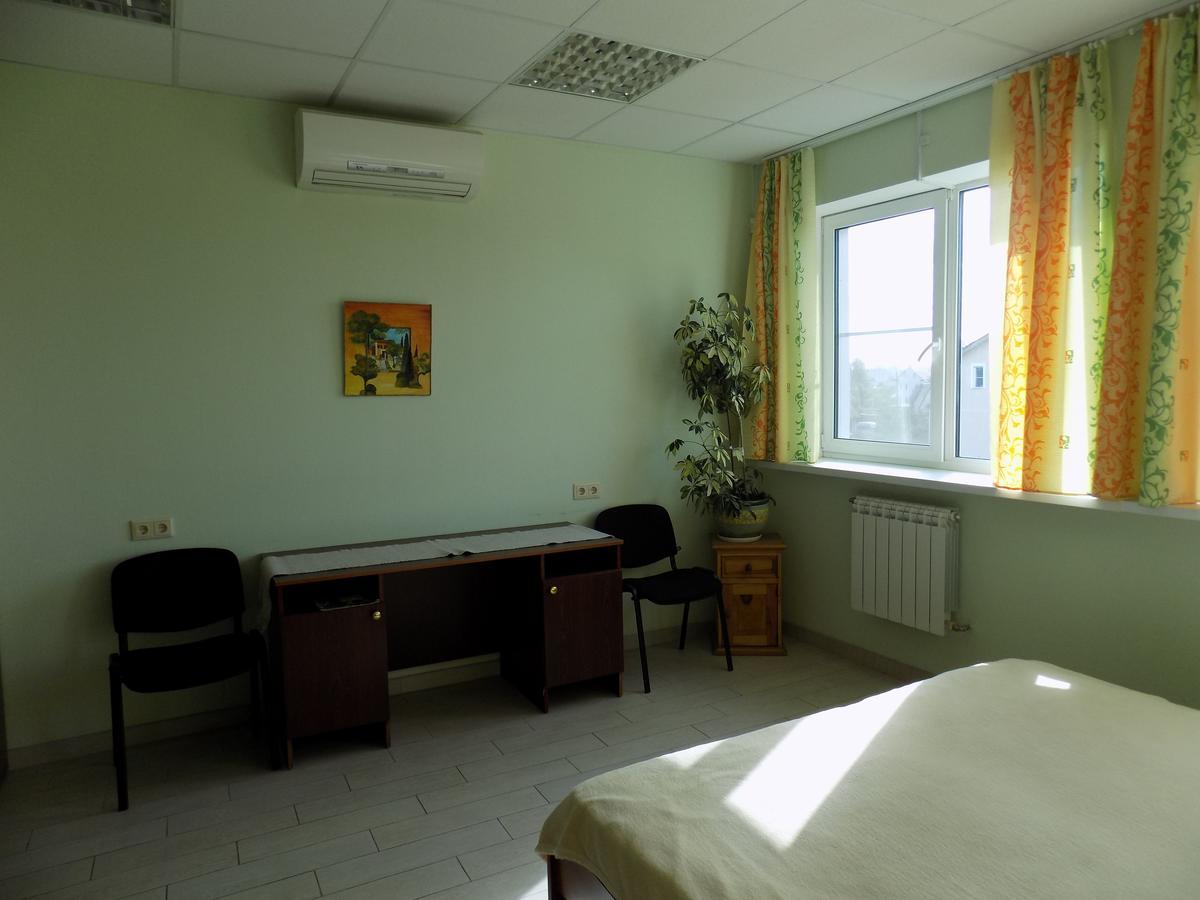 גומל Hostel Geo מראה חיצוני תמונה